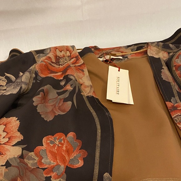 Chic Floral Open Front Jacket - Picture 13 of 13